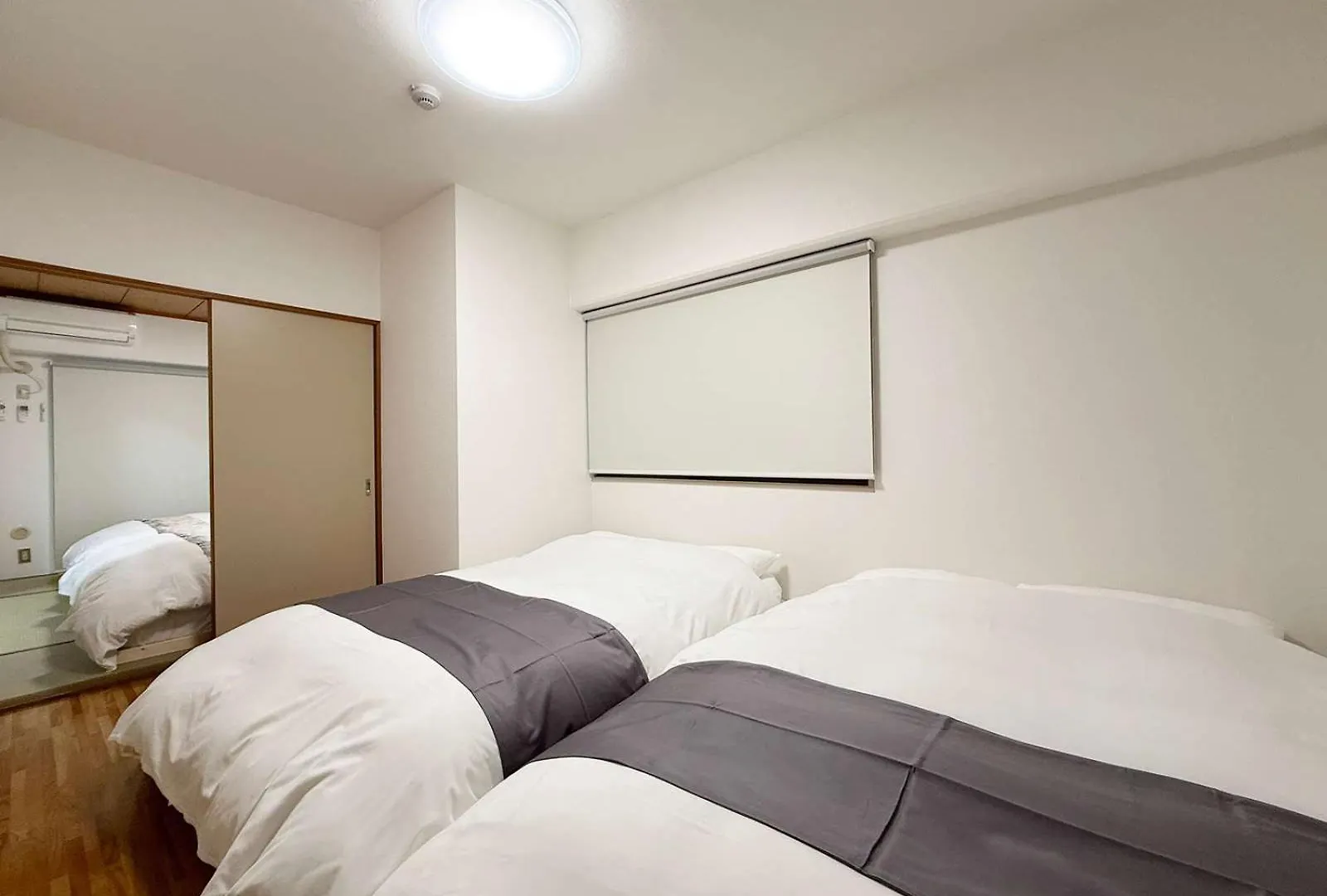 Residence Yu - Relaxing 2Br Near City Center Dining & Kitchen 히로시마 0*,